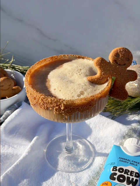 Gingerbread Chai Martini